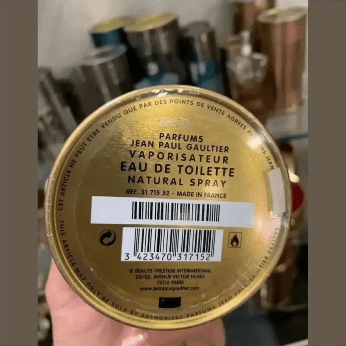 Perfume Jean Paul Gaultier Classique Feminino em Frasco de Pêssego - Jm Grife